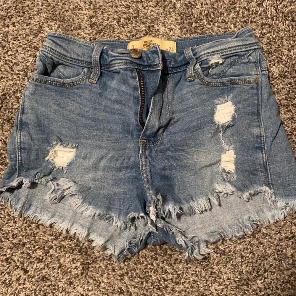 light wash hollister high rise short shorts
